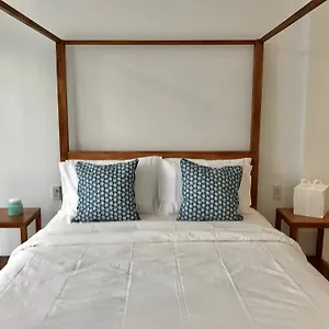 https://vivid-garden-homestay.nhatrangbesthotels.com